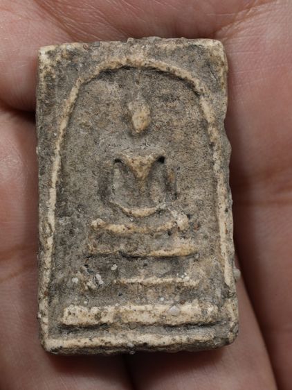 รหัส 303 - พระสมเด็จพิมพ์ใหญ่ วัดระฆังโฆสิตาราม สภาพสวยสมบูรณ์ มวลสารชัดเจน รับประกันตรงปกตามรูปภาพค่ะ จากหีบโบราณ” โทร 0933253888 รูปที่ 5