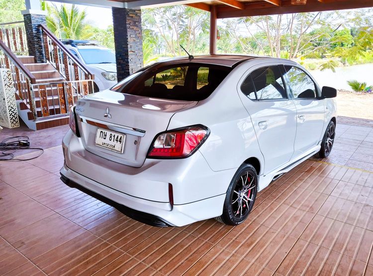 Mitsubishi Attrage 2020 1.2 GLX Sedan เบนซิน ไม่ติดแก๊ส เกียร์อัตโนมัติ ขาว รูปที่ 3