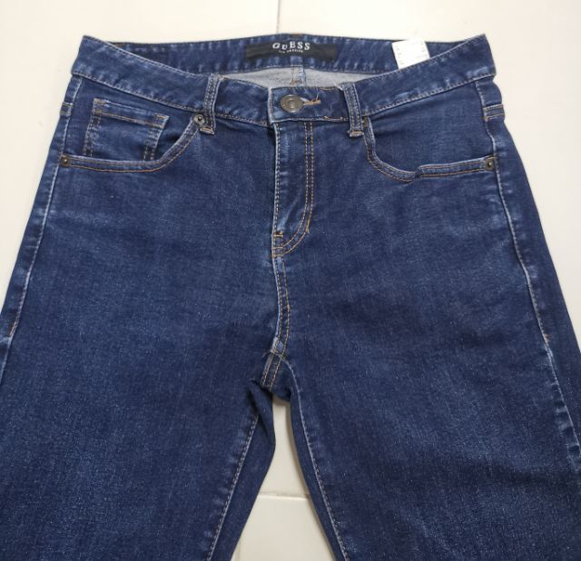 ขายถูก​ค่ะ​ กางเกงยีนส์​แบรนด์​ GUESS​ มือ​ 2 รูปที่ 2