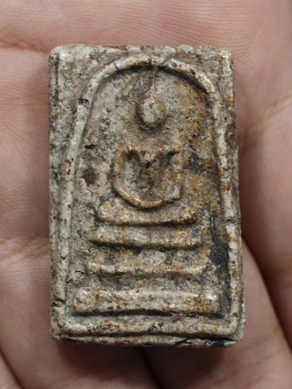 รหัส 323 - พระสมเด็จพิมพ์ใหญ่ วัดระฆังโฆสิตาราม สภาพสวยสมบูรณ์ มวลสารชัดเจน รับประกันตรงปกตามรูปภาพค่ะ จากหีบโบราณ” โทร 0933253888 รูปที่ 5