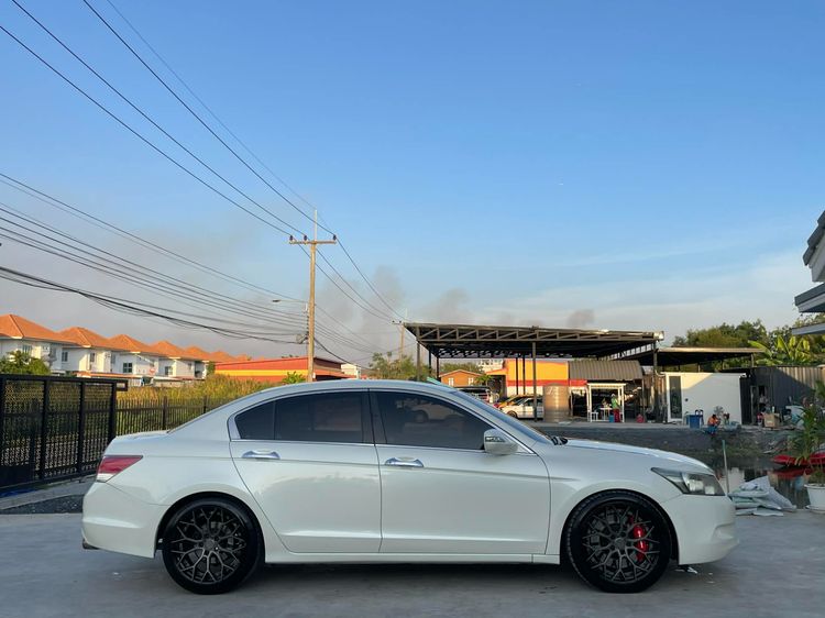 Honda Accord 2010 2.4 EL i-VTEC Sedan เบนซิน ไม่ติดแก๊ส เกียร์อัตโนมัติ ขาว รูปที่ 4