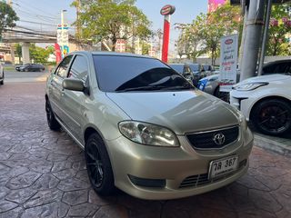 TOYOTA Vios 1.5 E 2003