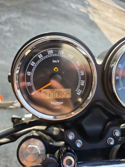 Triumph T100 Aircool 2015 รูปที่ 5