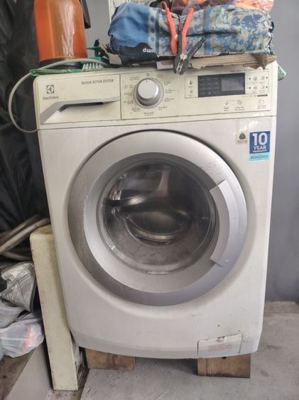 ขายElectrolux เครื่องซักผ้าฝาหน้า
8k. ปั่นได้ปกติแค่ปุ่ม เริ่มซัก มันกดติดยาก ปุ่มอื่นกดได้หมด 