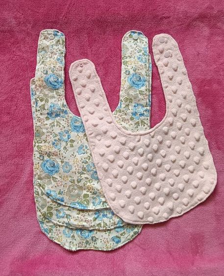 อุปกรณ์สำหรับเด็กและทารก ผ้ากันเปื้อนเด็ก