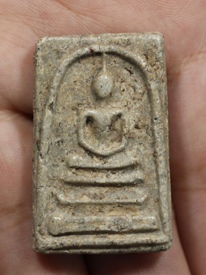 รหัส 359 - พระสมเด็จพิมพ์ใหญ่ วัดระฆังโฆสิตาราม สภาพสวยสมบูรณ์ มวลสารชัดเจน รับประกันตรงปกตามรูปภาพค่ะ จากหีบโบราณ” โทร 0933253888 รูปที่ 5