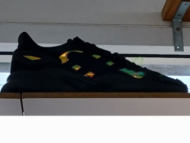 รองเท้าขนาดไซ้ 43-44 รูปที่ 2