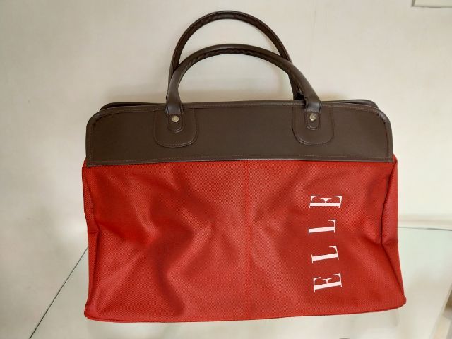 กระเป๋า ELLE