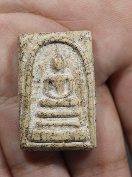 รหัส 368 - พระสมเด็จพิมพ์เจดีย์ วัดระฆังโฆสิตาราม สภาพสวยสมบูรณ์ มวลสารชัดเจน รับประกันตรงปกตามรูปภาพค่ะ จากหีบโบราณ” โทร 0933253888 รูปที่ 5