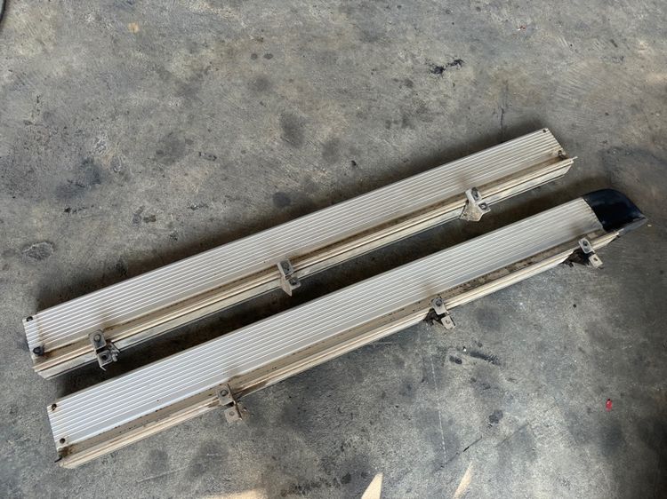 บันไดข้างถอดแท้ ราคามิตรภาพ รูปที่ 4