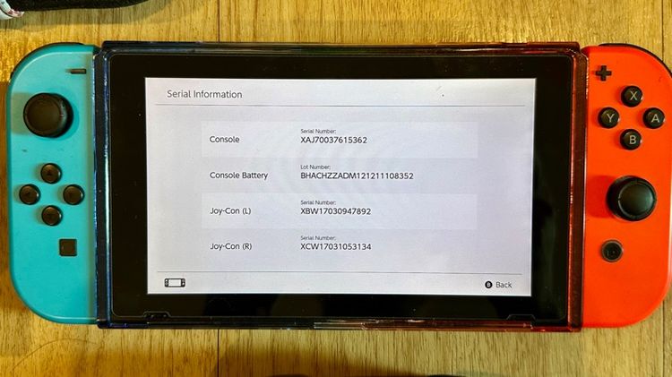 nintendo switch V1 รุ่น XAJ7003 mod.HAC-001 มือสอง รูปที่ 2