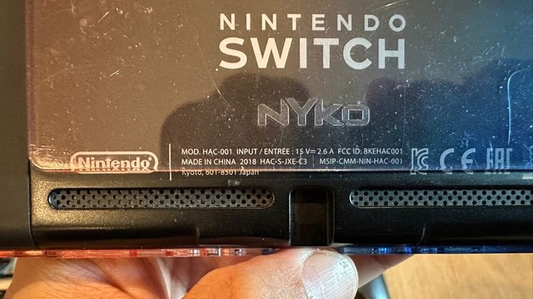 nintendo switch V1 รุ่น XAJ7003 mod.HAC-001 มือสอง รูปที่ 4