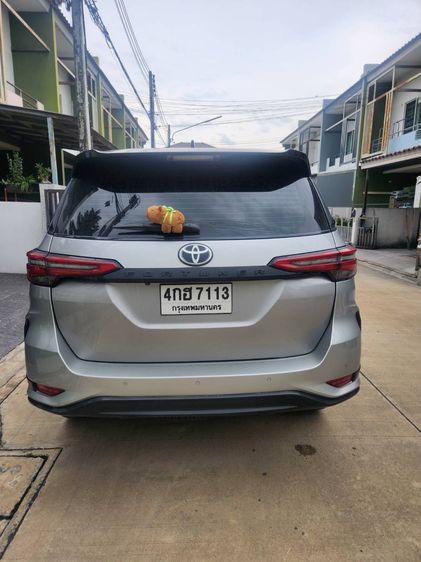 Toyota รุ่นอื่นๆ 2015 รุ่นย่อยอื่นๆ Utility-car ดีเซล เกียร์อัตโนมัติ เทา รูปที่ 2