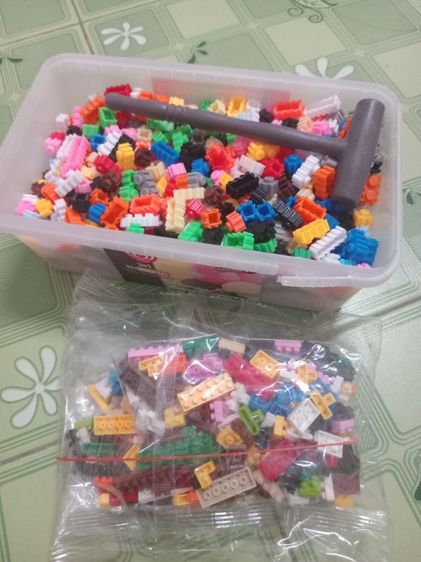 เศษเลโก้ 