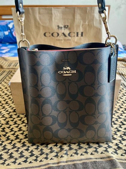 Coach Mollie Bucket Bag รูปที่ 4