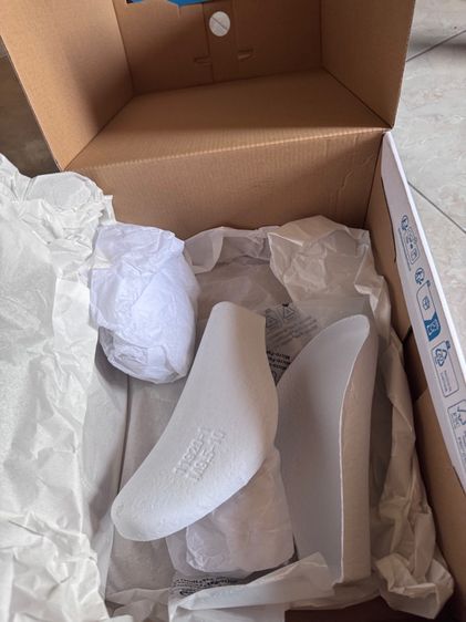 รองเท้า hoka bondi 9 รูปที่ 5