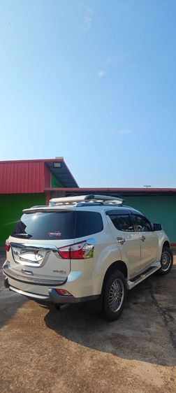 Isuzu MU-X 2014 3.0 Elegant Smart 2WD Utility-car ดีเซล ไม่ติดแก๊ส เกียร์อัตโนมัติ ขาว รูปที่ 3