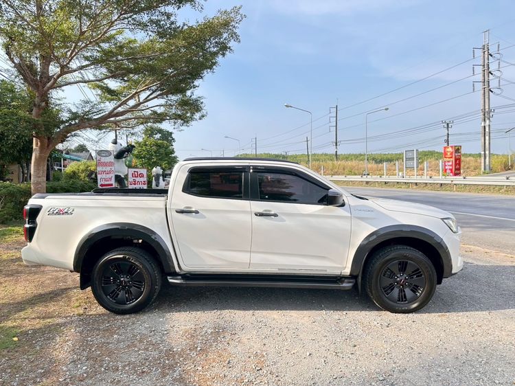 Isuzu D-MAX 2020 3.0 Hi-Lander Z Prestige Ddi Vgs Turbo Pickup ดีเซล ไม่ติดแก๊ส เกียร์ธรรมดา ขาว รูปที่ 3