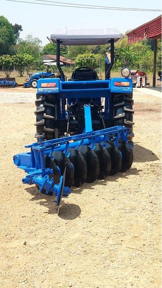 ขายรถไถแชมป์59แรงม้า mx5900 พร้อมอุปกรณ์2ชิ้น ใบดันหน้า ผานหลัง รถสวยพร้อมใช้งานครับ รูปที่ 5