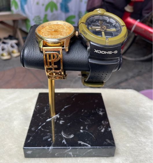 ที่วางโชว์(จัดเก็บ)นาฬิกา ที่วางหนังแท้ ฐานหินอ่อนสีดำ Black Marble Base Watch Stand รูปที่ 6