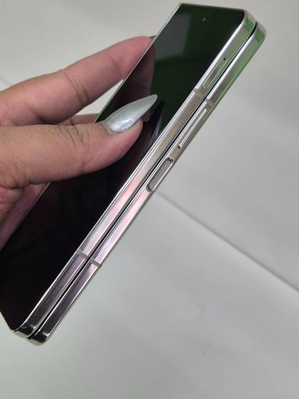 Samsung Galaxy Z Fold5 สีครีม RAM 12GB จอใหญ่พับได้ เครื่องสวย อุปกรณ์ครบ พร้อมใช้งาน รูปที่ 7