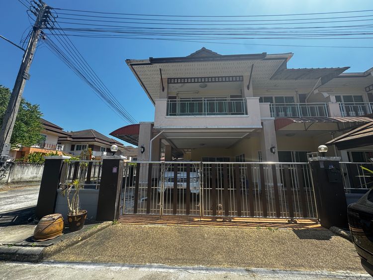 บ้านพร้อมอยู่ บิ้วอินทั้งหลัง น้ำไม่ท่วม ทำเลดี เงียบสงบ ใกล้เซ็นทรัลหาดใหญ่