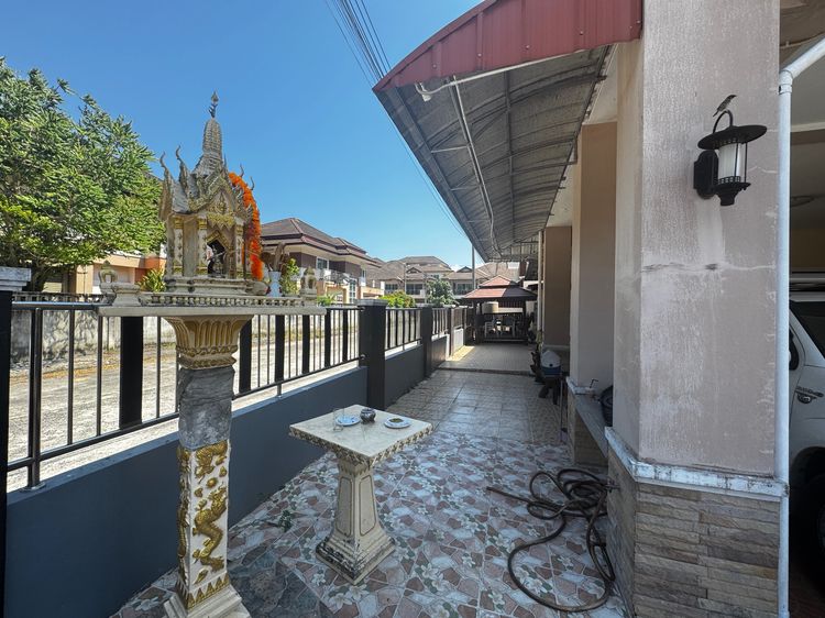 ตกแต่งครบ 2013 บ้านพร้อมอยู่ บิ้วอินทั้งหลัง ทำเลดี เงียบสงบ ใก้ลเซ็นทรัลหาดใหญ่  น้ำไม่ท่วม รูปที่ 4