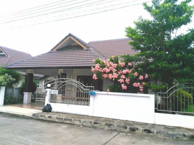 หมู่บ้านล้านนาวิลเลจ รูปที่ 2