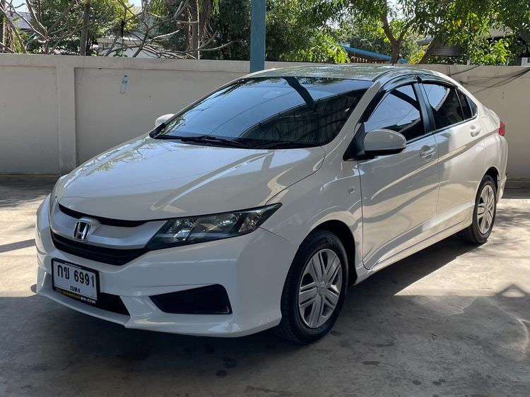 รถ Honda City 1.5 S i-VTEC สี ขาว