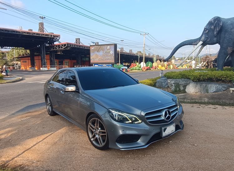 รถ Mercedes-Benz E-Class E300 สี เทา