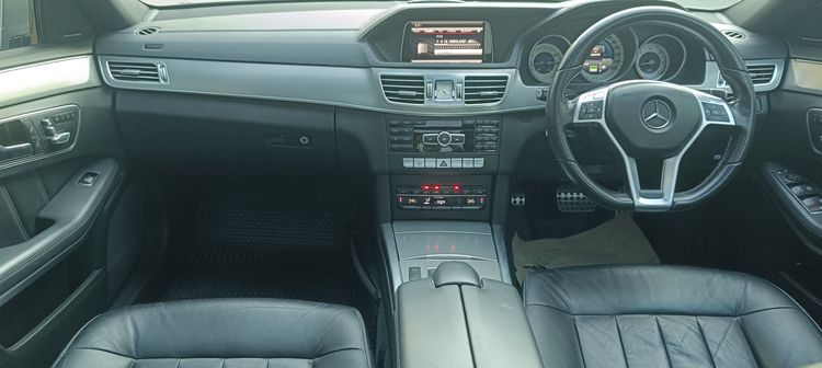 Mercedes-Benz E-Class 2015 E300 Sedan ดีเซล เกียร์อัตโนมัติ เทา รูปที่ 2