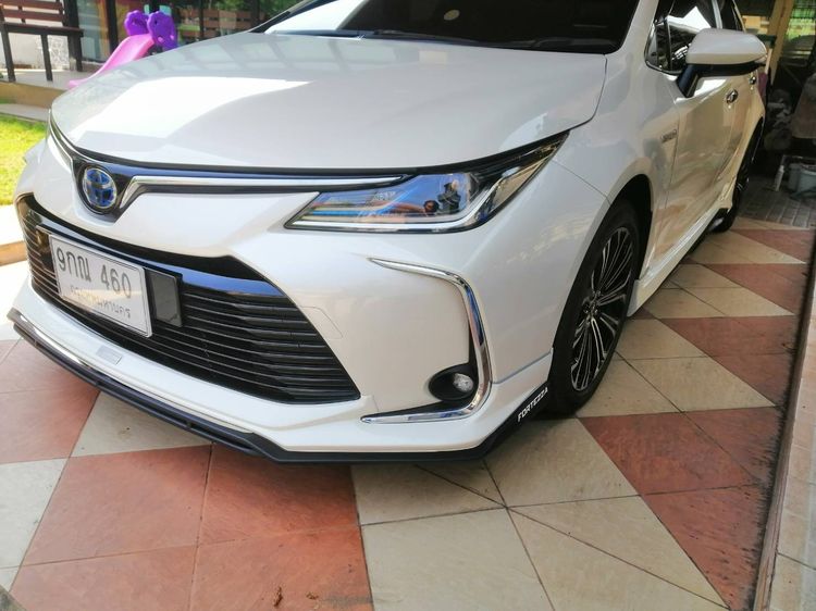 Toyota Altis 2019 1.8 Hybrid High Sedan ไฮบริด เกียร์อัตโนมัติ ขาว