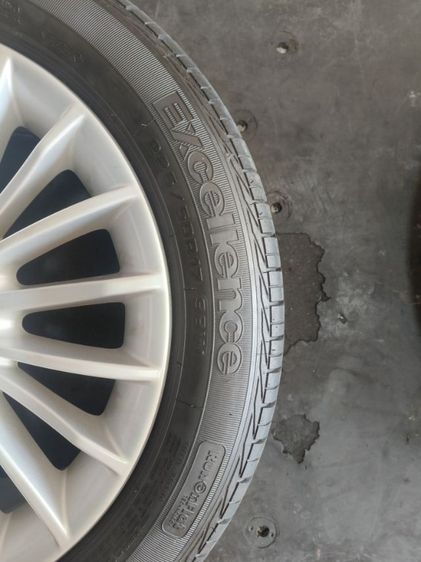รอ BMW f30 แท้ขอบ 17 5 รู 120 พร้อมยาง goodyear excellence Germanyสภาพสวยมากทั้งภายนอกและในมีใบรับประกันยางใครได้ไปใช้คุ้มยกชุดเพียง 15,900 รูปที่ 10