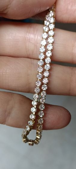 สร้อยข้อมือพลอยขาวของเก่า