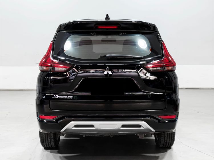 Mitsubishi Xpander 2018 1.5 GT Utility-car เบนซิน ไม่ติดแก๊ส เกียร์อัตโนมัติ ดำ รูปที่ 4