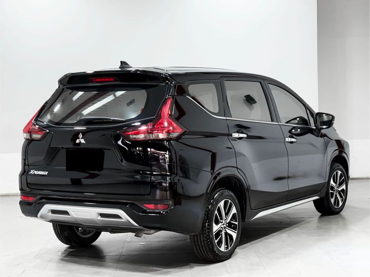 Mitsubishi Xpander 2018 1.5 GT Utility-car เบนซิน ไม่ติดแก๊ส เกียร์อัตโนมัติ ดำ รูปที่ 3