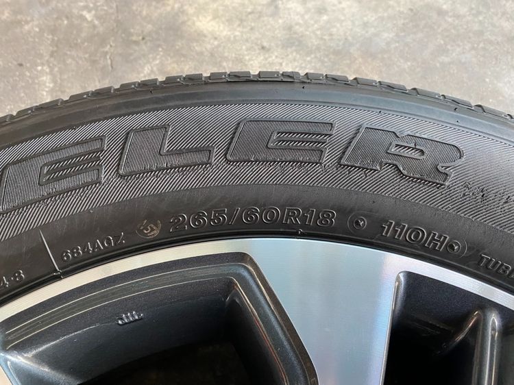 ✨ล้อแม็กพร้อมยางป้ายแดง✨Toyota Fortuner Leader ขอบ 18 เทาหน้าเงา💖สวยกริ๊บ💖 รูปที่ 6