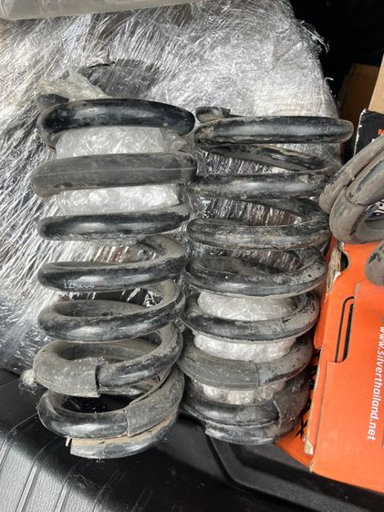 เบรคจานเดิมคู่หน้า มีผ้าเบรค ถอด F10 bmw รูปที่ 6