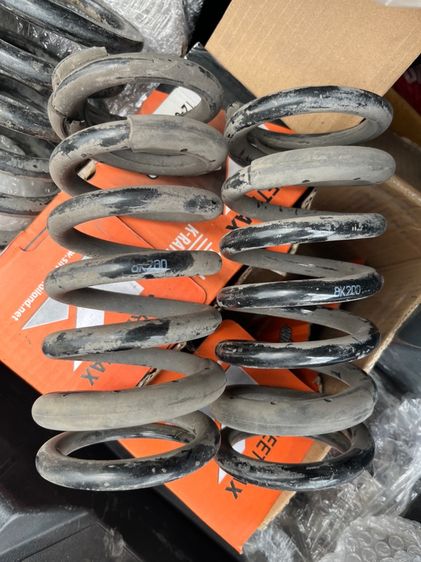 เบรคจานเดิมคู่หน้า มีผ้าเบรค ถอด F10 bmw รูปที่ 7