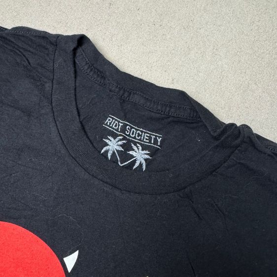 เสื้อยืด Hot Stuff Size L  รูปที่ 5