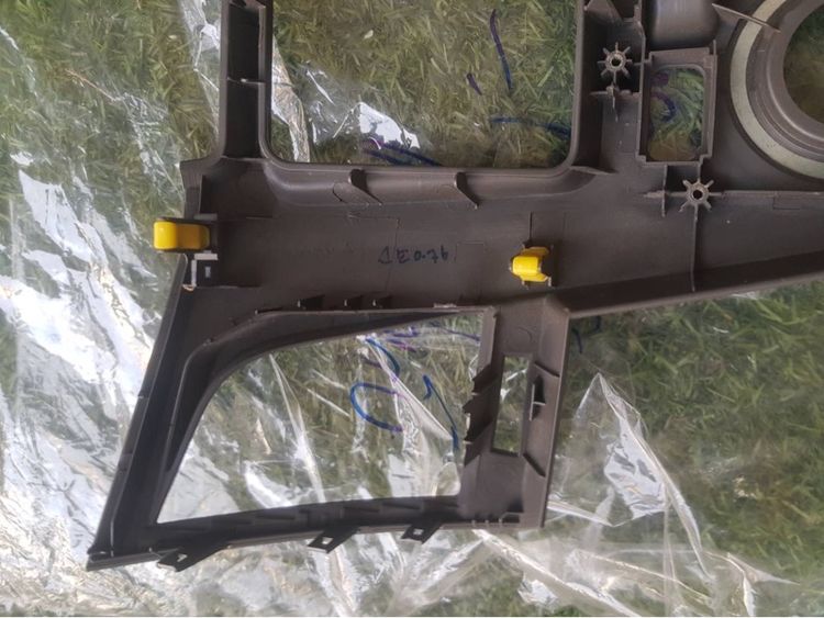 หน้ากากครอบวิทยุ vigo แท้ถอด เก่าเก็บ รูปที่ 6