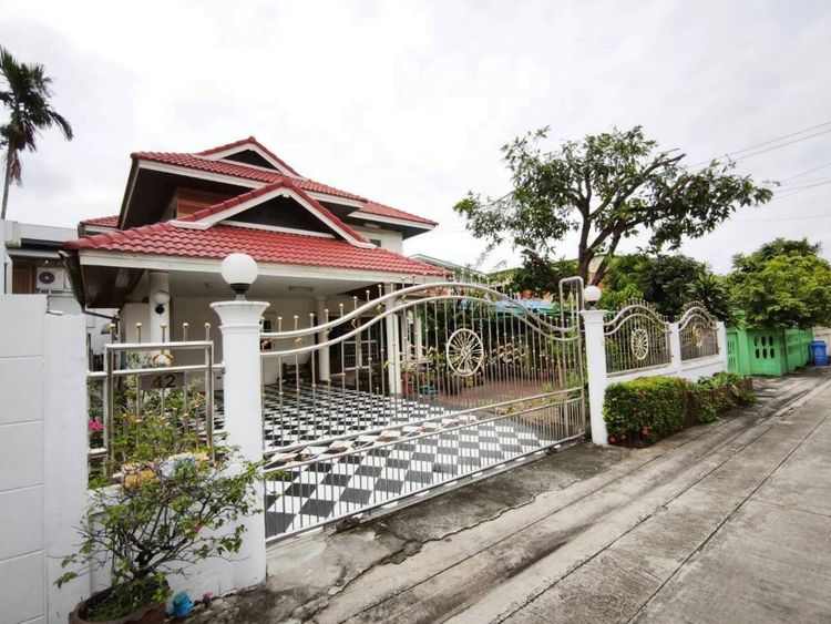 อื่นๆ มีบางส่วน ขายด่วน บ้านเดี่ยว 2 ชั้น ซอยสามมัคคี 20 แยก 4 (นนทบุรี)  รูปที่ 2