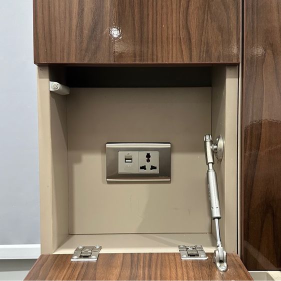 ชุดเตียงนอน 5 ฟุต(ได้ทั้งชุดรวมตู้หัวเตียง 12 ตู้) เตียงสูง หรูหรา ไม่ปวดหลัง รูปที่ 2