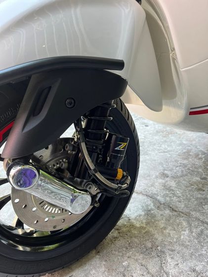 vespa sprint 150 รูปที่ 8