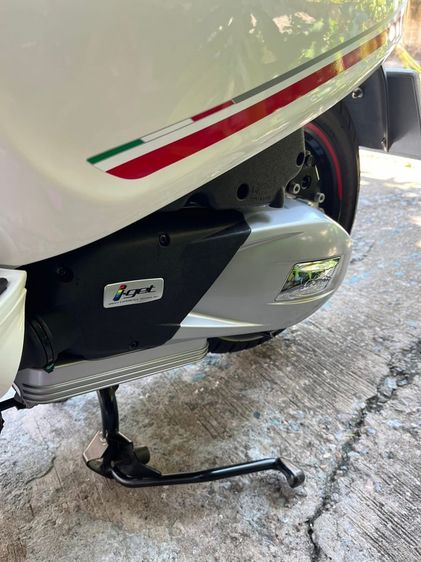 vespa sprint 150 รูปที่ 7