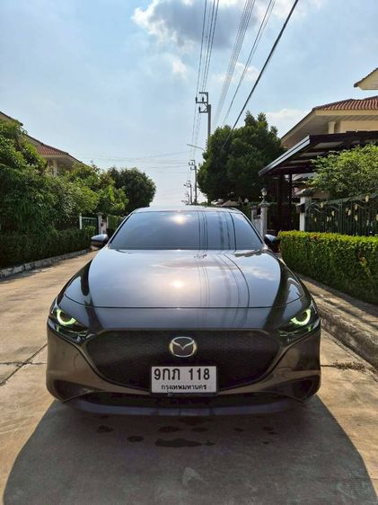 Mazda Mazda3 2020 2.0 SP Sedan เบนซิน ไม่ติดแก๊ส เกียร์อัตโนมัติ ดำ รูปที่ 4