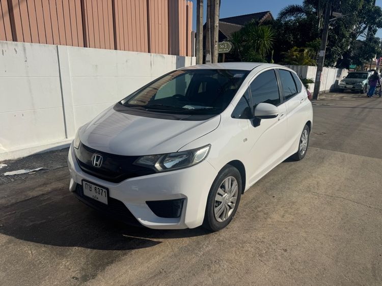 Honda Jazz 2016 1.5 V Sedan เบนซิน ไม่ติดแก๊ส เกียร์อัตโนมัติ ขาว รูปที่ 3