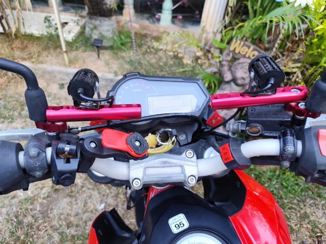 ชายรถมอเตอรไซด์ รูปที่ 5