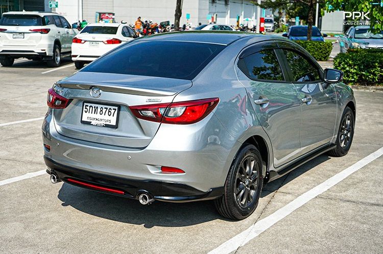 Mazda Mazda 2 2016 1.3 High Sedan เบนซิน ไม่ติดแก๊ส เกียร์อัตโนมัติ เทา รูปที่ 4