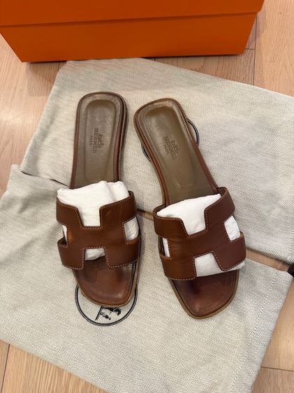 รองเท้าแตะ Hermes Size 38.5 สี Gold รูปที่ 4
